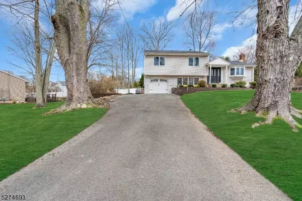 628 Blue Hill Rd, River Vale Twp., NJ 07675