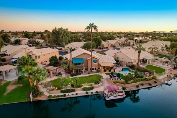 1134 W Grand Caymen Dr, Gilbert, AZ 85233