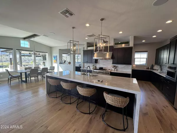 5114 N 205TH Lane, Buckeye, AZ 85396