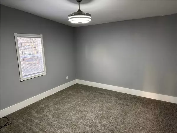 308 N Harrison Street, Stuart, IA 50250