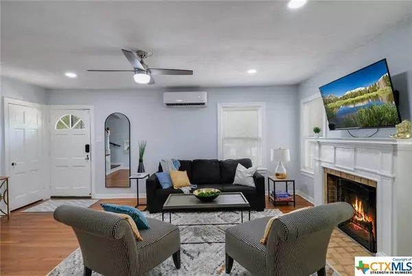 422 Pershing AVE #1-4, San Antonio, TX 78209