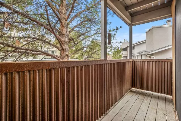 505 Oppenheimer DR #210, Los Alamos, NM 87544