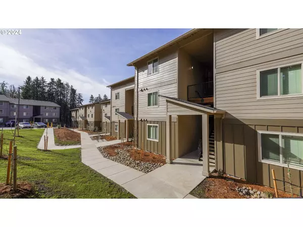 1055 Schurman DR S, Salem, OR 97302