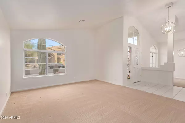 29840 N 43RD Way, Cave Creek, AZ 85331