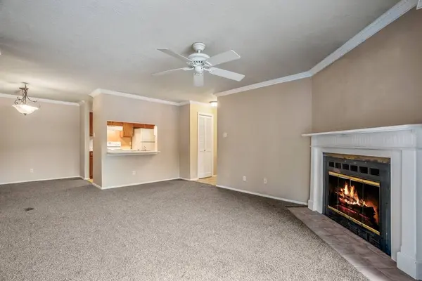 505 Oppenheimer DR #210, Los Alamos, NM 87544