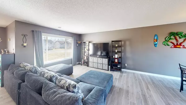 767 Park Brook RD NW, Isanti, MN 55040