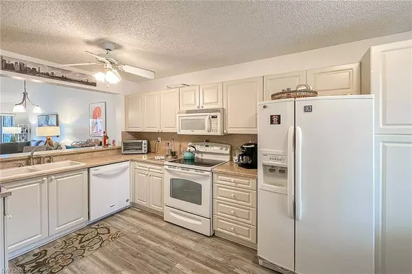 542 Augusta BLVD #G201, Naples, FL 34113