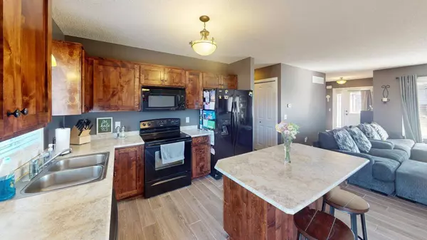 767 Park Brook RD NW, Isanti, MN 55040