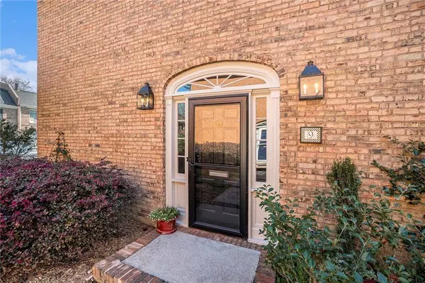 9 Kings WALK NE, Atlanta, GA 30307