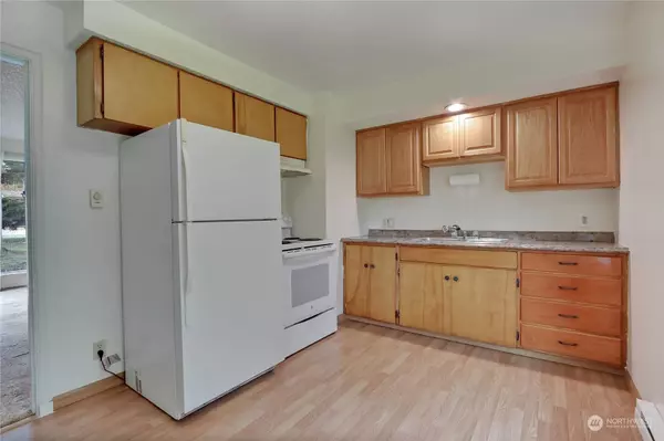 10412 1st AVE S, Seattle, WA 98168