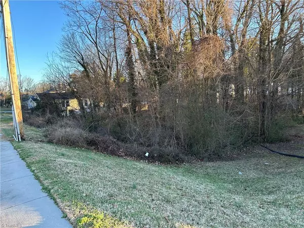 911 Old Winston RD, High Point, NC 27265