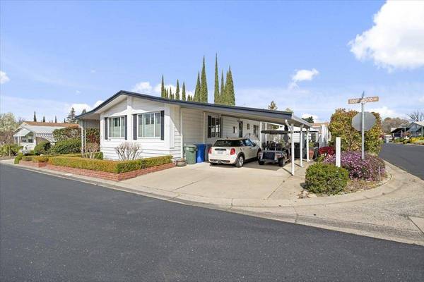 537 Southwood DR, Folsom, CA 95630