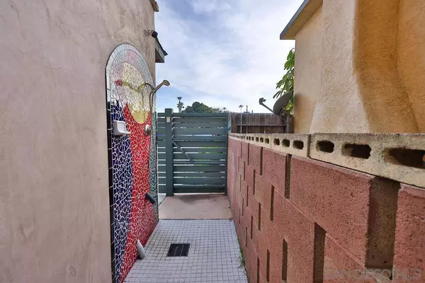 5004 Del Monte Ave, Ocean Beach (san Diego), CA 92107