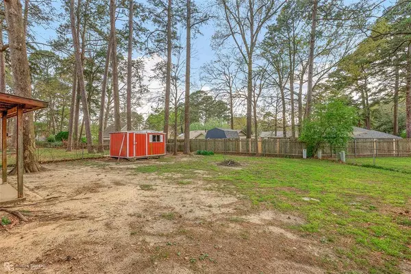137 Chimney Lane, Haughton, LA 71037