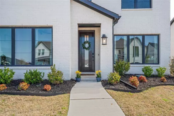 7436 Haggard Street, Fort Worth, TX 76179