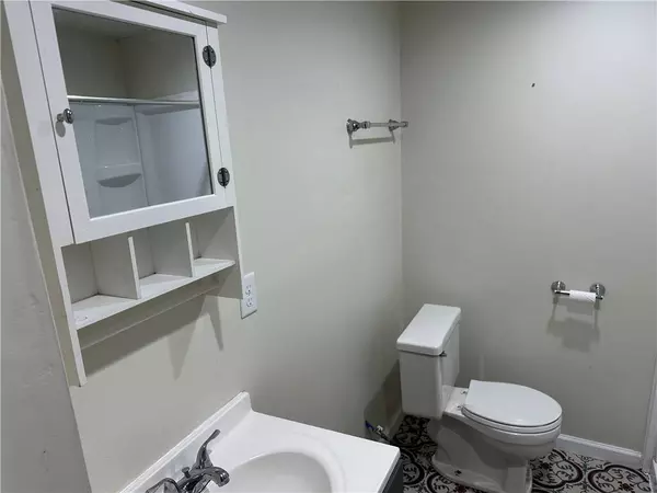 308 N Harrison Street, Stuart, IA 50250