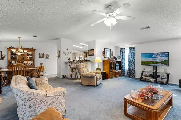 37604 DEERWOODS DR, Eustis, FL 32736