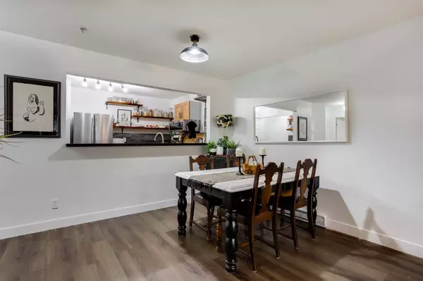 123 SEVENTH ST #23, New Westminster, BC V3M 6Y2