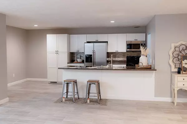 4300 W Yewells Landing, Owensboro, KY 42303