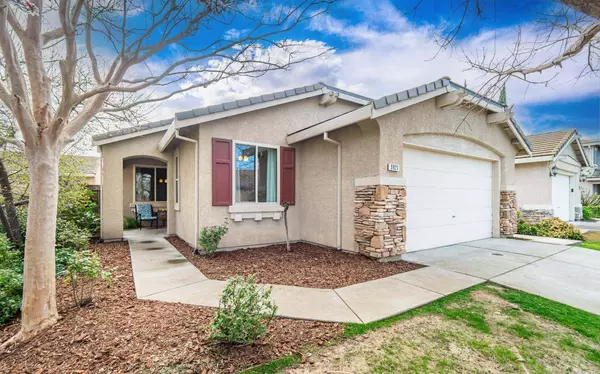 9921 Nestling CIR, Elk Grove, CA 95757
