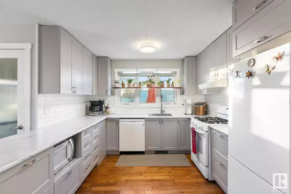 13828 88 ST NW, Edmonton, AB T5E 3J2