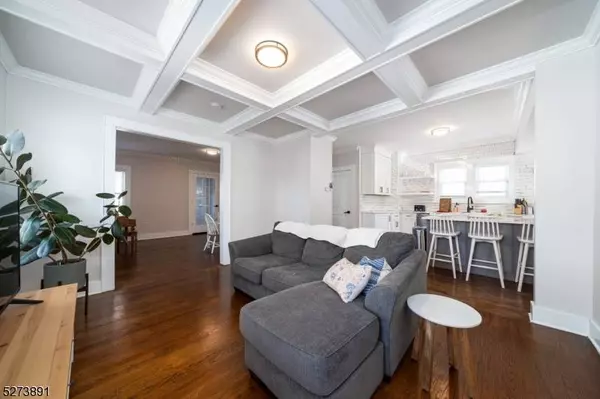 8 Boyden Ave, Maplewood Twp., NJ 07040