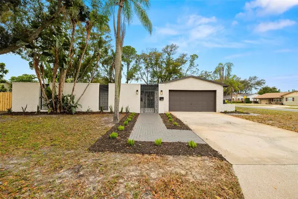 2580 62ND ST N, St Petersburg, FL 33710