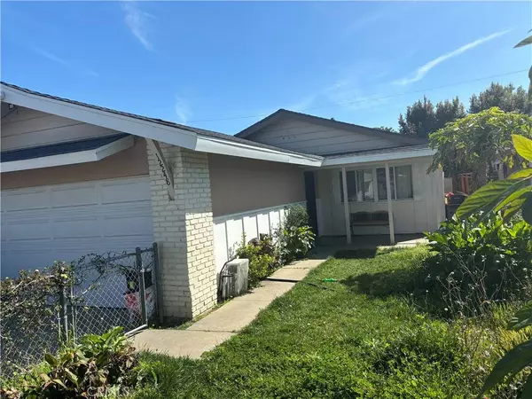 12248 212th ST, Hawaiian Gardens, CA 90716