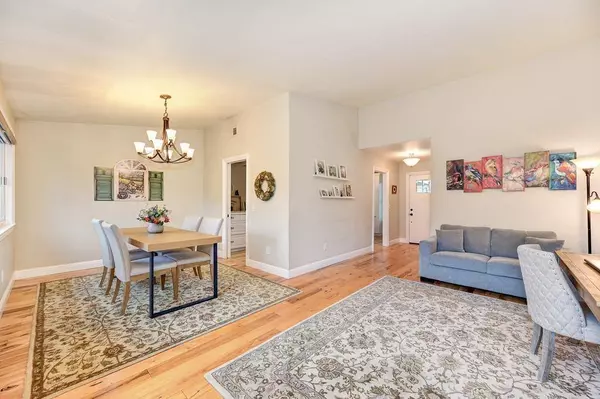 5924 Adana CIR, Carmichael, CA 95608