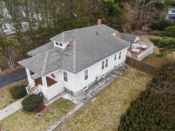 31 Albion St, Methuen, MA 01844