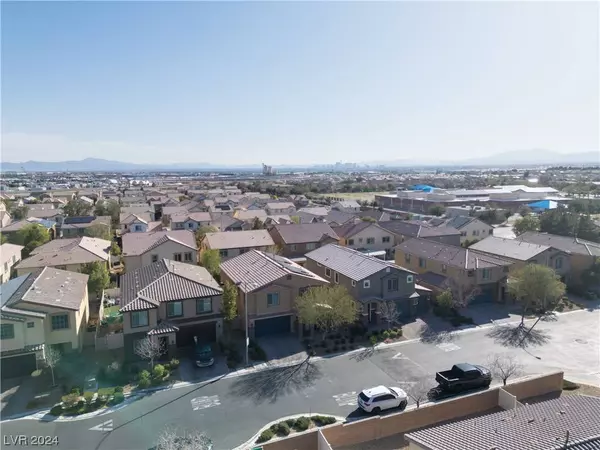 3921 Eagle Glacier Avenue, North Las Vegas, NV 89081