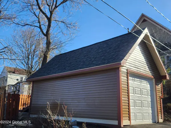 253 Stow Avenue, Troy, NY 12180