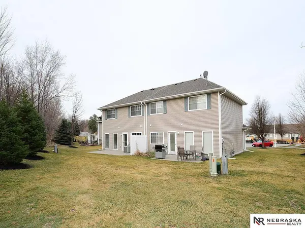 949 Carlton Circle, Lincoln, NE 68512