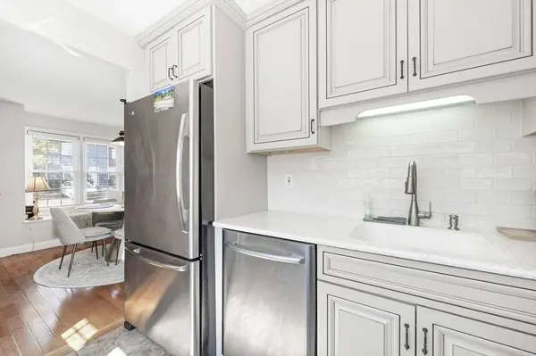 1 Capstan Way #1, Swampscott, MA 01907