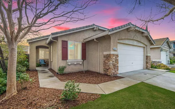 9921 Nestling CIR, Elk Grove, CA 95757