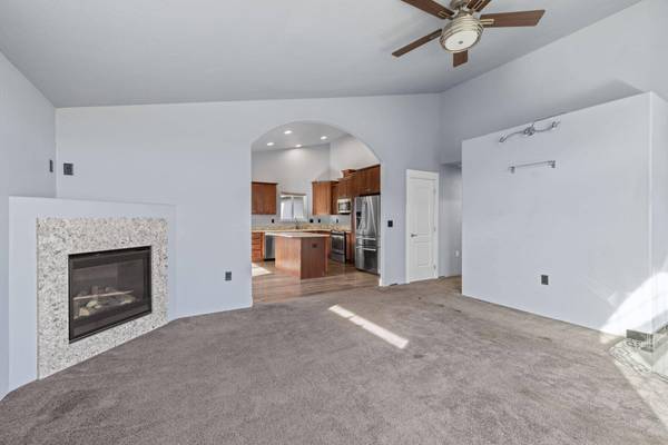 618 Tivoli Dr, Medford, OR 97501