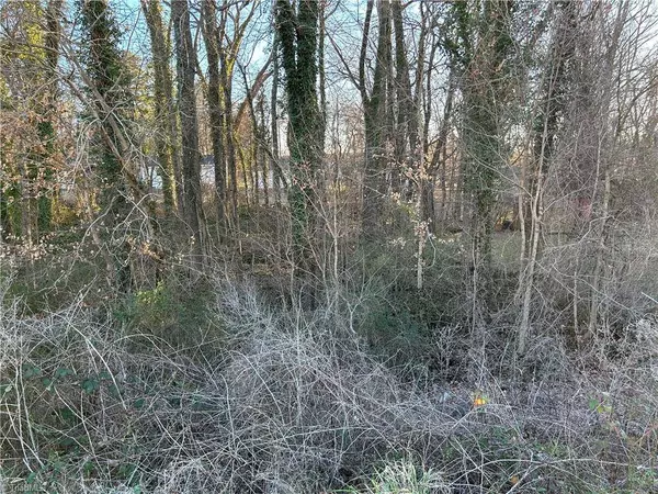 911 Old Winston RD, High Point, NC 27265