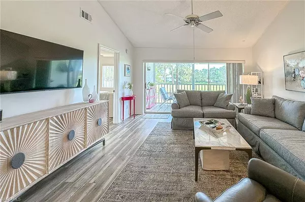 542 Augusta BLVD #G201, Naples, FL 34113