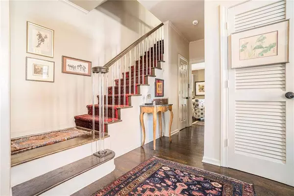 9 Kings WALK NE, Atlanta, GA 30307