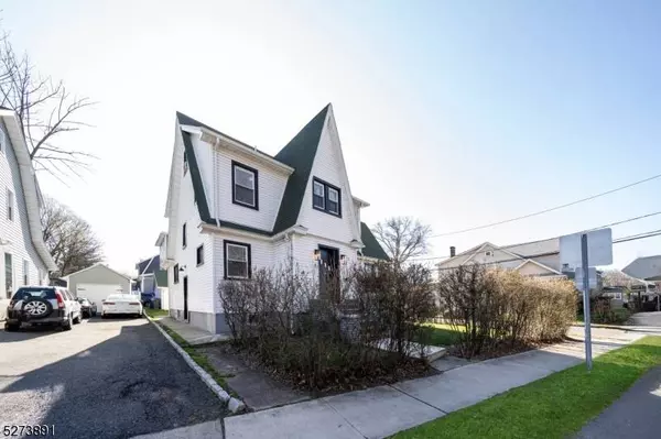 8 Boyden Ave, Maplewood Twp., NJ 07040