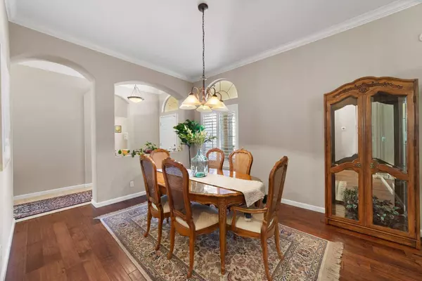 9057 Running Wolf WAY, Roseville, CA 95747