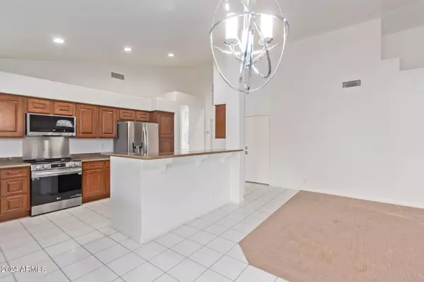 29840 N 43RD Way, Cave Creek, AZ 85331