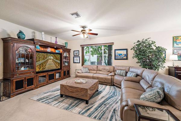 134 Crab Cay WAY, Jupiter, FL 33458