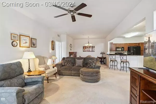 48436 MAPLEHURST Drive, Shelby Twp, MI 48317