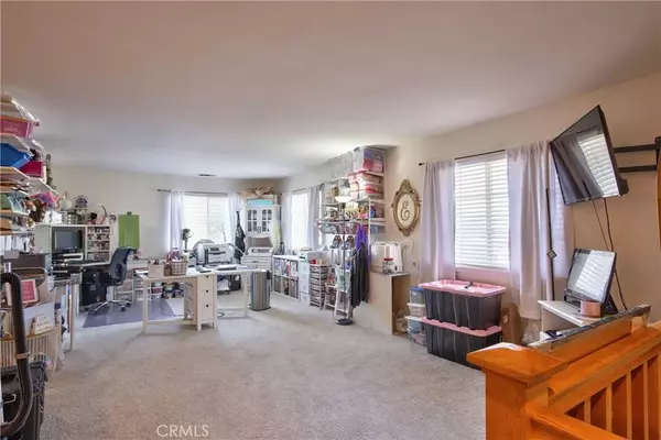 921 Hemingway DR, Corona, CA 92878