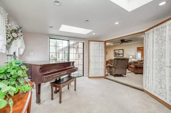 30128 Auberry Road, Prather, CA 93651