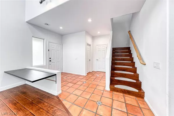 10639 Isola Bella Street, Las Vegas, NV 89141