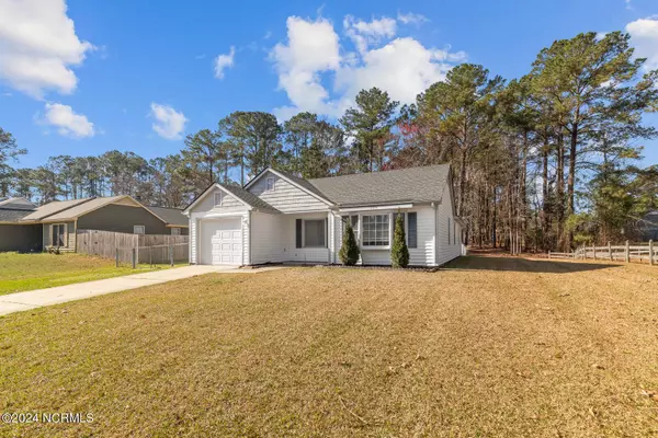 539 Shadowridge Road, Jacksonville, NC 28546