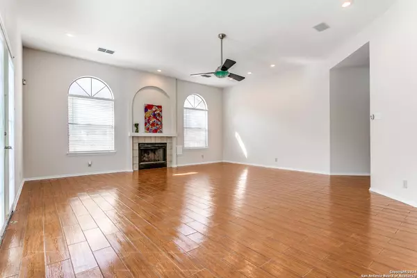 11118 OAK RISE, San Antonio, TX 78249