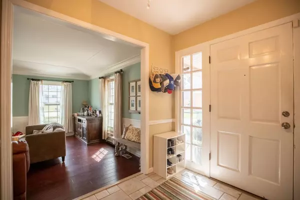 1800 Clover RD, Northbrook, IL 60062